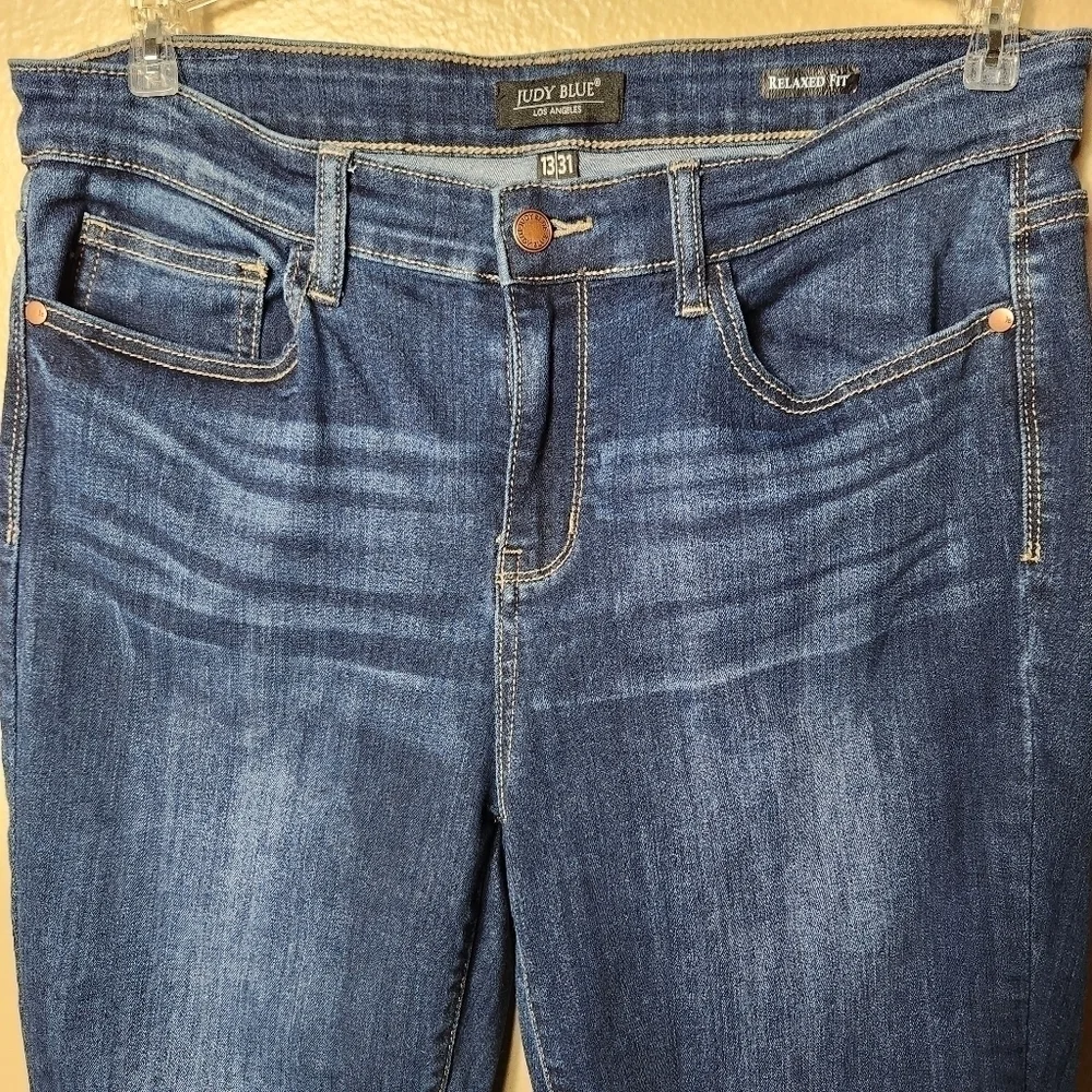Judy Blue Huntington Mid Rise Relaxed Fit Dark Wash Chewed Hem Jeans-Size 31